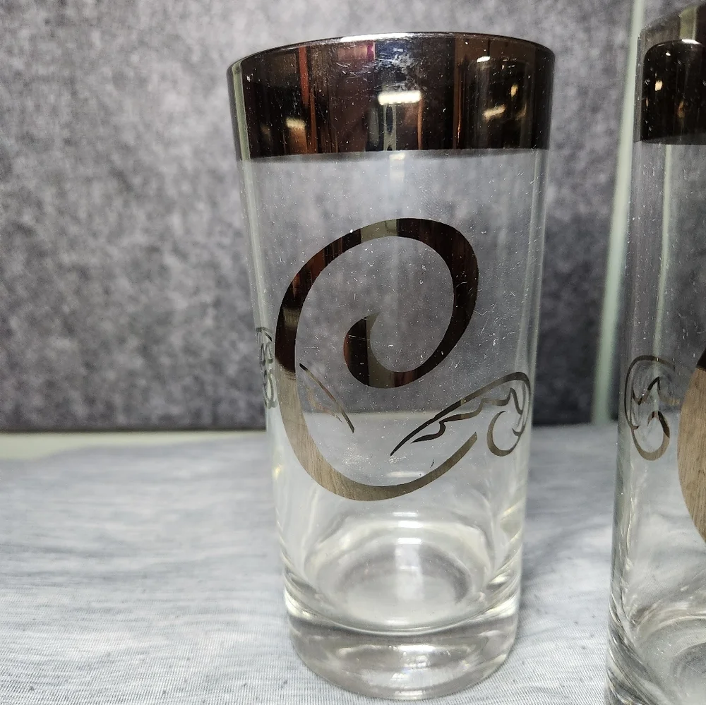 Vintage Dorothy Thorpe Monogram Letter‎ 